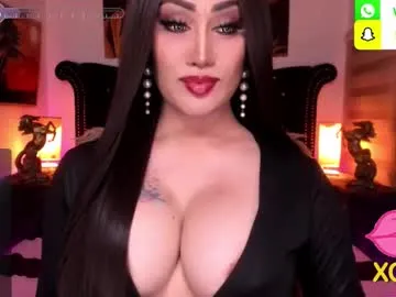 sayluna – webcam model profile photo Image 10