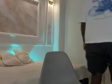 yournewkink12 – webcam model profile photo Image 7