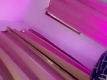 indiandesiguys2023 – webcam model profile photo Image 12