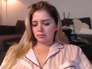 AyannaSun cam session Image 14