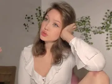 LuluWilde – webcam model profile photo Image 18