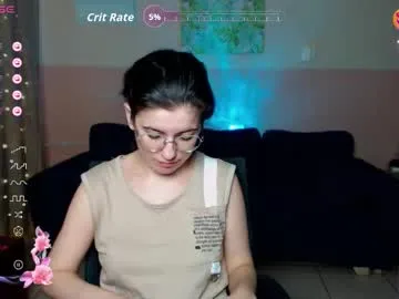 AliceSampaoli – webcam model profile photo Image 3