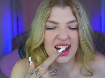 AlyBellemore – webcam model profile photo Image 6