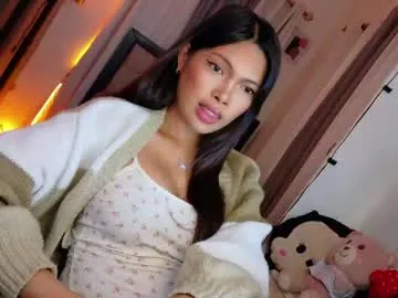 YasmienAtos – webcam model profile photo Image 18