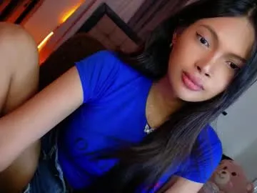 YasmienAtos – webcam model profile photo Image 19