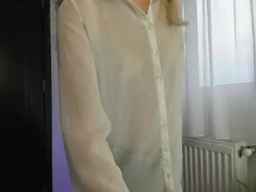 puneripiya – webcam model profile photo Image 9