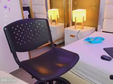 shreya_0 – webcam model profile photo Image 19