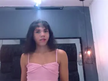 NaiomiLane – webcam model profile photo Image 14