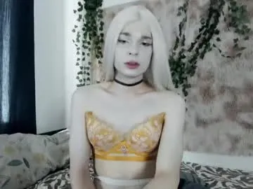 FiorellaRossi – webcam model profile photo Image 9