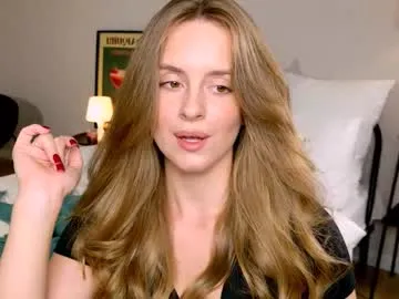 AriaBelucci – webcam model profile photo Image 4