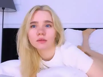 ChloeRichardson – webcam model profile photo Image 10