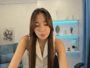 pureannuals – webcam model profile photo Image 9