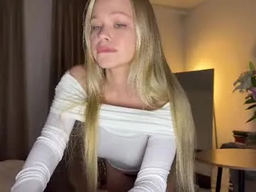 splendid_dolls – webcam model profile photo Image 6