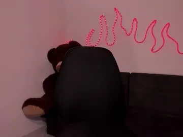 indiana_rouge – webcam model profile photo Image 18