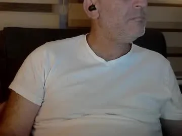 puneripiya – webcam model profile photo Image 10