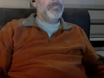 puneripiya – webcam model profile photo Image 9