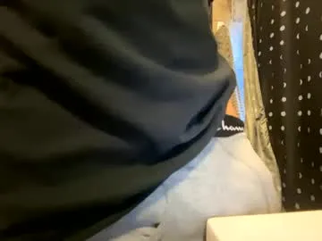 kat_ly_chan – webcam model profile photo Image 15