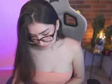 mila_williamss – webcam model profile photo Image 14