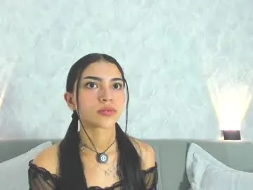 SarayYork – webcam model profile photo Image 19