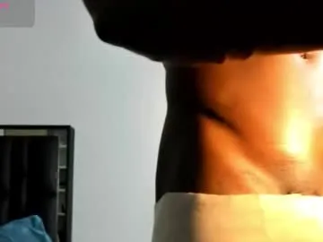 daani_hott – webcam model profile photo Image 2