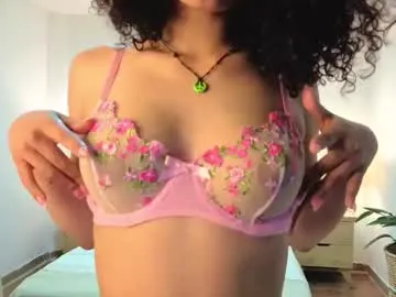ChloeTeles – webcam model profile photo Image 11