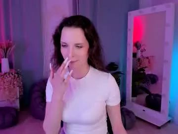 EmiliaWalker – webcam model profile photo Image 4