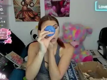 GracieCarter cam session Image 18