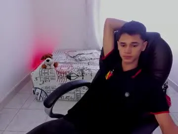 iam_eli – webcam model profile photo Image 18