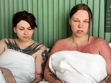 SashaCombs – webcam model profile photo Image 4