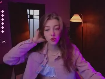 EvanyaRose – webcam model profile photo Image 3