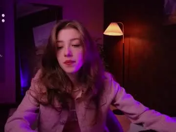 EvanyaRose – webcam model profile photo Image 4