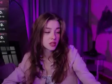 EvanyaRose – webcam model profile photo Image 6