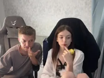 idkusethis – webcam model profile photo Image 6