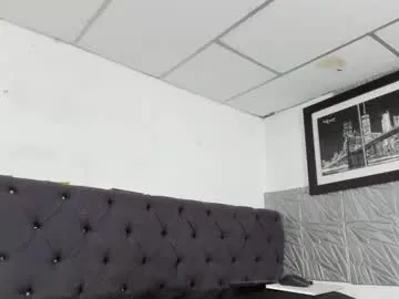 indianpandora – webcam model profile photo Image 11