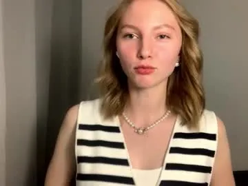 ValentinaHoffman – webcam model profile photo Image 3