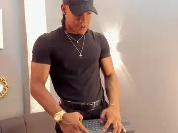 indiandesiguys2023 – webcam model profile photo Image 6