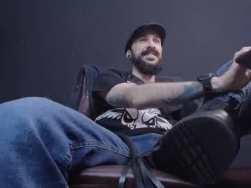 axelcolton – webcam model profile photo