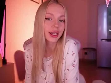 ElizaRoberts – webcam model profile photo Image 8