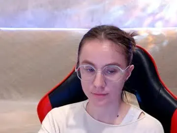 shreya_0 – webcam model profile photo Image 16