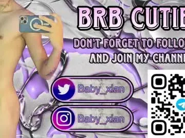 EmiliaWalker – webcam model profile photo Image 12