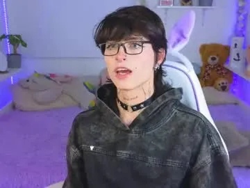 EmiliaWalker – webcam model profile photo Image 13