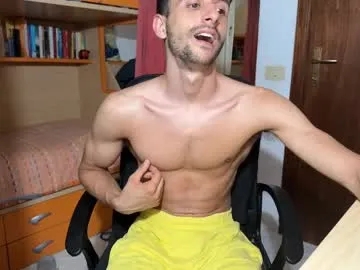 emily_huddson_ cam session Image 4