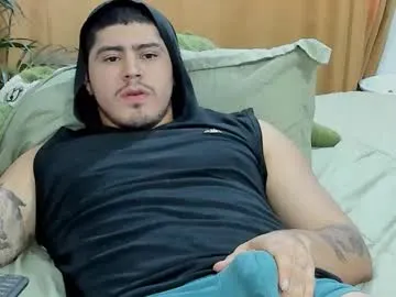 passionbond – webcam model profile photo Image 15