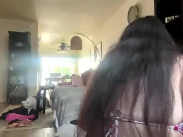 SelineParis – webcam model profile photo Image 4