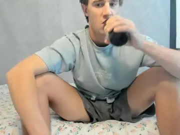 EmiliaWalker – webcam model profile photo Image 5