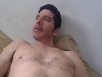 puneripiya – webcam model profile photo Image 3