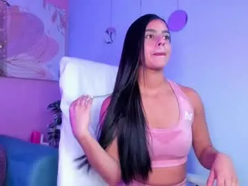 LuluWilde – webcam model profile photo Image 18