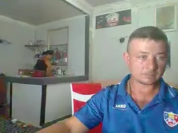 iamsomeone1234 – webcam model profile photo Image 15