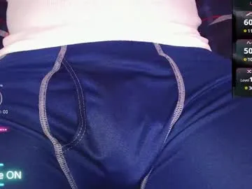 hi_miki – webcam model profile photo Image 15