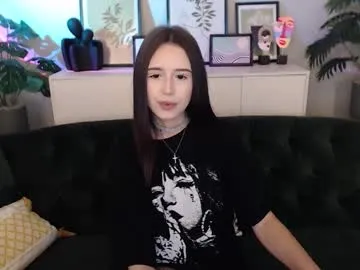 Carine cam session Image 8